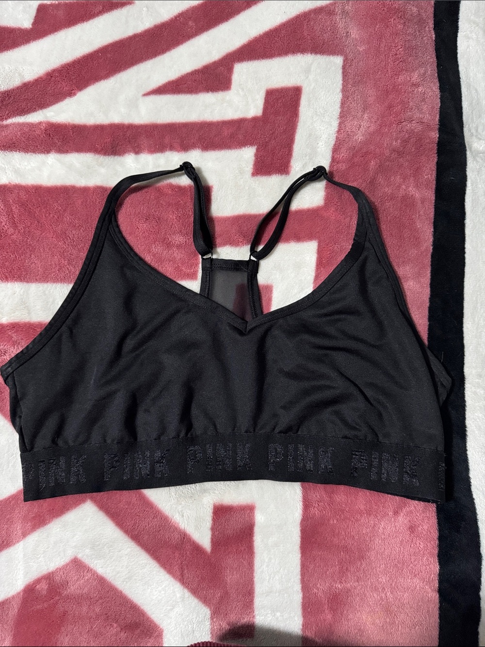 PINK Victoria's Secret ultimate sports bra